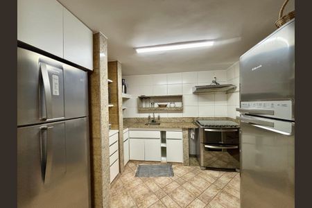 Casa à venda com 160m², 4 quartos e 1 vagaCozinha