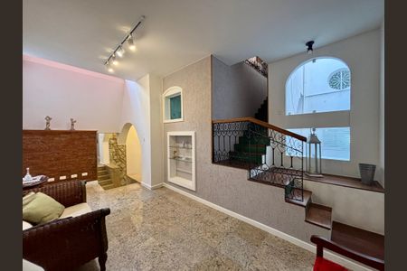 Casa à venda com 160m², 4 quartos e 1 vagaSala 2