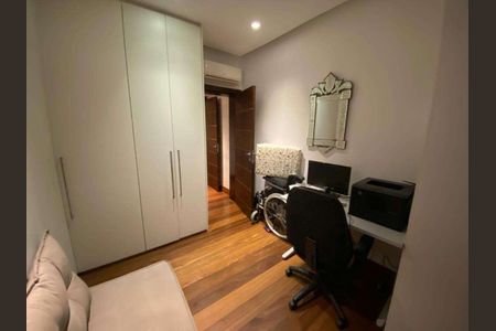 Apartamento à venda com 340m², 4 quartos e 1 vaga