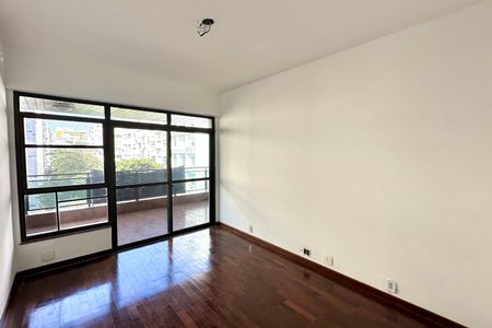 Apartamento à venda com 190m², 3 quartos e 2 vagasQuarto 01