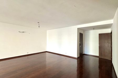 Sala de apartamento à venda com 3 quartos, 190m² em Copacabana, Rio de Janeiro