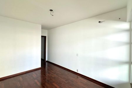 Apartamento à venda com 190m², 3 quartos e 2 vagasQuarto 01