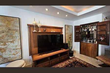 Apartamento à venda com 494m², 3 quartos e 1 vaga