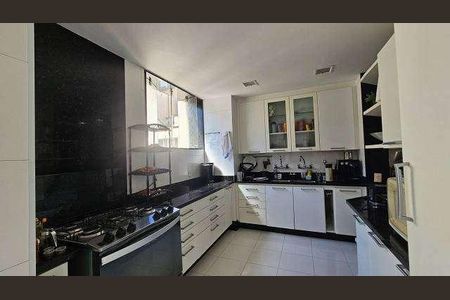 Apartamento à venda com 494m², 3 quartos e 1 vaga