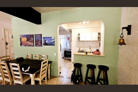 Apartamento à venda com 125m², 4 quartos e sem vaga