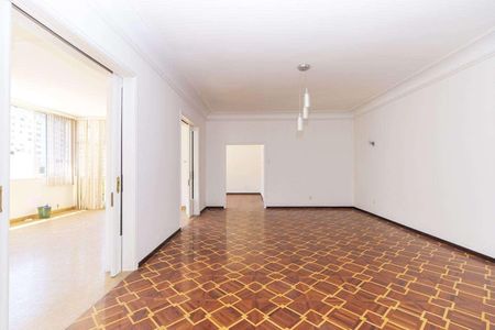 Apartamento à venda com 525m², 5 quartos e 1 vaga