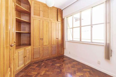 Apartamento à venda com 525m², 5 quartos e 1 vaga