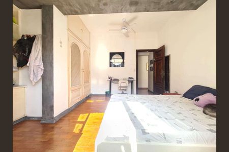 Apartamento à venda com 302m², 5 quartos e 1 vaga