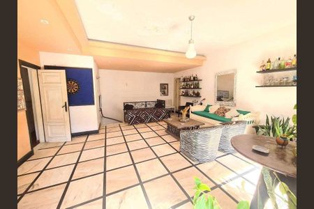 Apartamento à venda com 302m², 5 quartos e 1 vaga