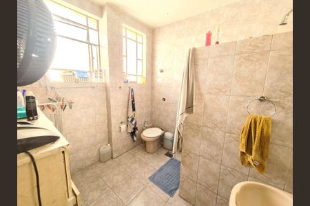 Apartamento à venda com 302m², 5 quartos e 1 vaga