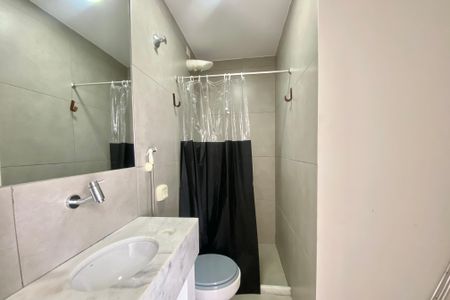 Apartamento à venda com 240m², 3 quartos e 1 vagaBanheiro 2