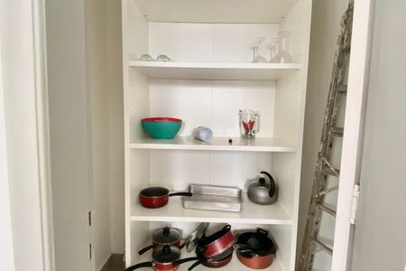 Apartamento à venda com 240m², 3 quartos e 1 vagaCozinha - Armários