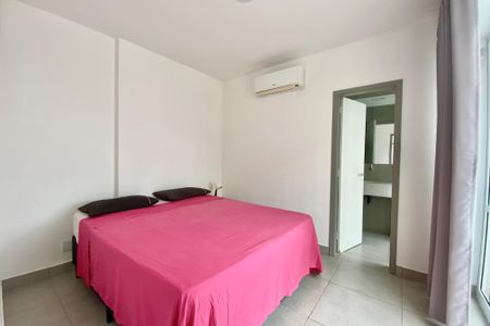 Apartamento à venda com 240m², 3 quartos e 1 vagaSuíte