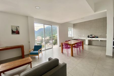 Apartamento à venda com 240m², 3 quartos e 1 vagaSala