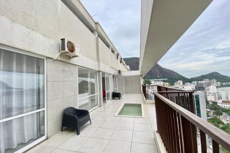 Apartamento à venda com 240m², 3 quartos e 1 vagaVaranda