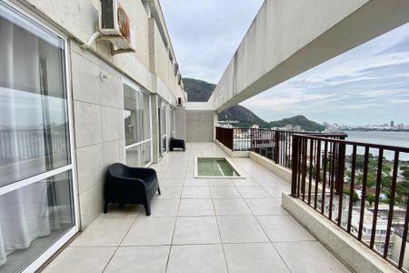 Apartamento à venda com 240m², 3 quartos e 1 vagaVaranda