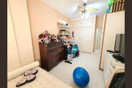 Apartamento à venda com 200m², 3 quartos e 1 vaga