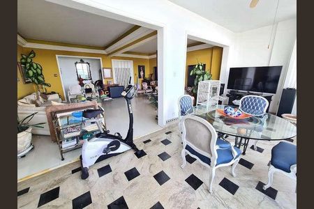 Apartamento à venda com 200m², 3 quartos e 1 vaga