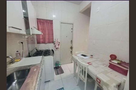 Apartamento à venda com 98m², 3 quartos e sem vaga