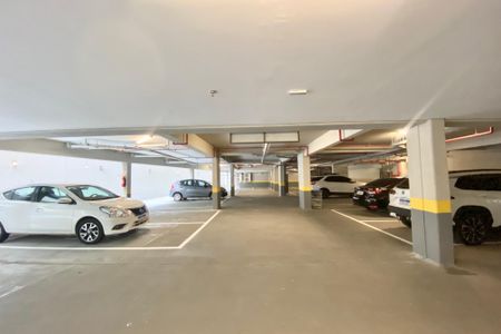 Apartamento à venda com 147m², 3 quartos e 2 vagas Apartamento à venda com 147m², 3 quartos e 2 vagasGaragem