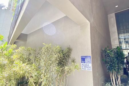 Apartamento à venda com 147m², 3 quartos e 2 vagas Apartamento à venda com 147m², 3 quartos e 2 vagasPlaca