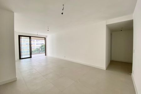 Apartamento à venda com 147m², 3 quartos e 2 vagas Apartamento à venda com 147m², 3 quartos e 2 vagasSala