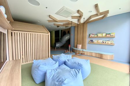 Apartamento à venda com 147m², 3 quartos e 2 vagas Apartamento à venda com 147m², 3 quartos e 2 vagasÁrea comum brinquedoteca