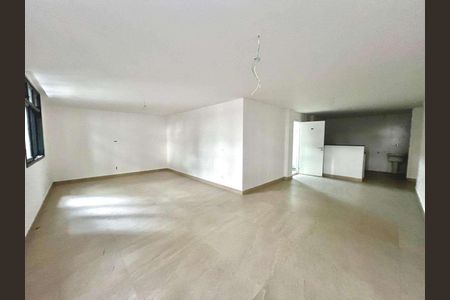 Apartamento à venda com 133m², 3 quartos e sem vaga
