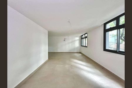 Apartamento à venda com 133m², 3 quartos e sem vaga