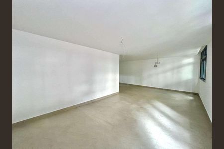 Apartamento à venda com 133m², 3 quartos e sem vaga