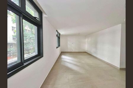 Apartamento à venda com 133m², 3 quartos e sem vaga