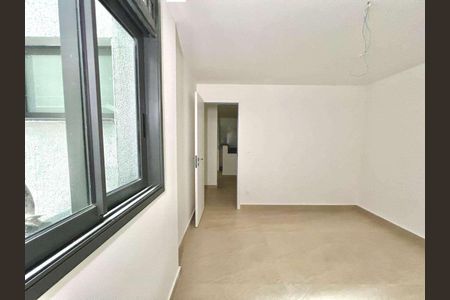 Apartamento à venda com 133m², 3 quartos e sem vaga