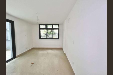 Apartamento à venda com 133m², 3 quartos e sem vaga