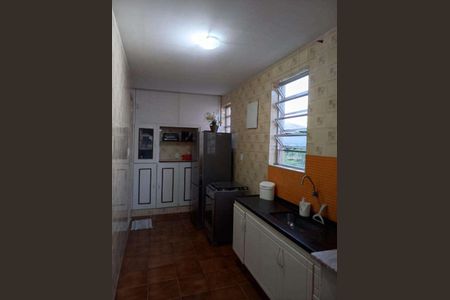 Casa à venda com 109m², 3 quartos e 1 vaga