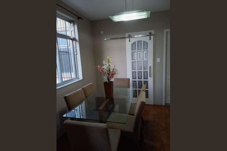 Casa à venda com 109m², 3 quartos e 1 vaga