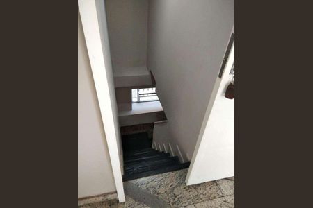 Casa à venda com 109m², 3 quartos e 1 vaga