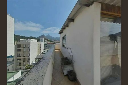 Apartamento à venda com 267m², 4 quartos e 1 vaga