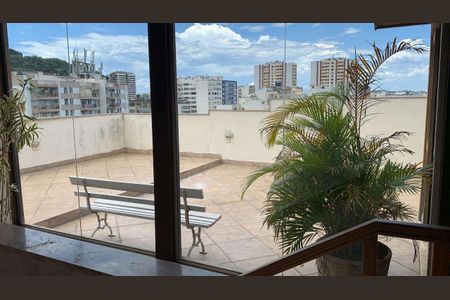 Apartamento à venda com 267m², 4 quartos e 1 vaga