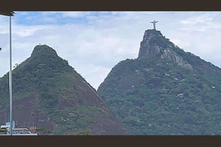 Apartamento à venda com 267m², 4 quartos e 1 vaga