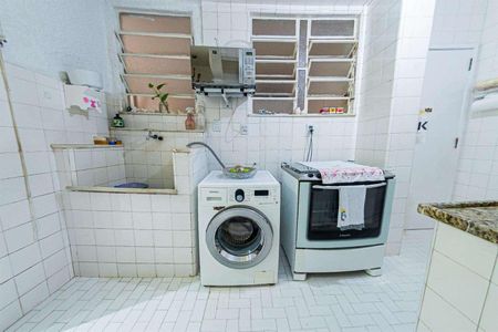 Casa à venda com 157m², 4 quartos e 2 vagas