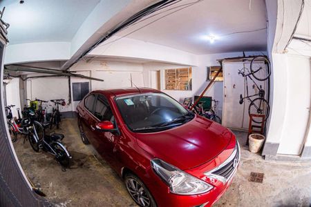 Casa à venda com 157m², 4 quartos e 2 vagas