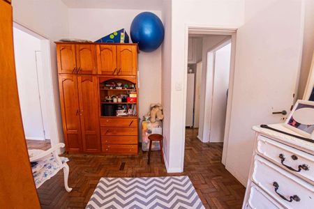 Casa à venda com 157m², 4 quartos e 2 vagas