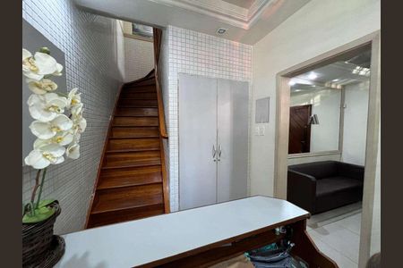 Casa à venda com 120m², 3 quartos e sem vaga