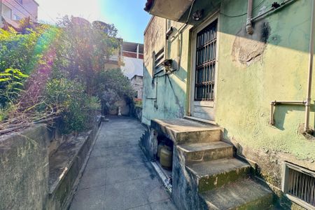 Casa à venda com 150m², 4 quartos e sem vagaCasa externa