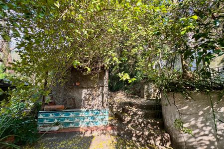 Casa à venda com 150m², 4 quartos e sem vagaÁrea externa