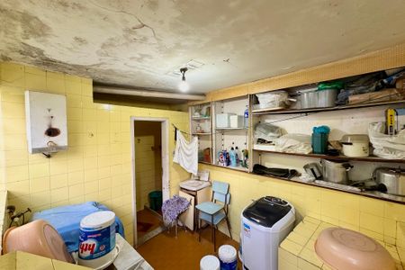 Casa à venda com 150m², 4 quartos e sem vagaLavanderia