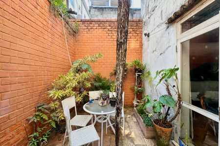 Casa à venda com 150m², 4 quartos e sem vagaVaranda