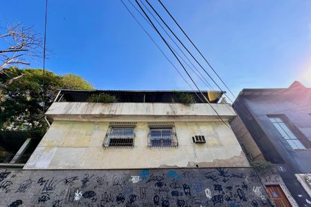 Casa à venda com 150m², 4 quartos e sem vagaFachada