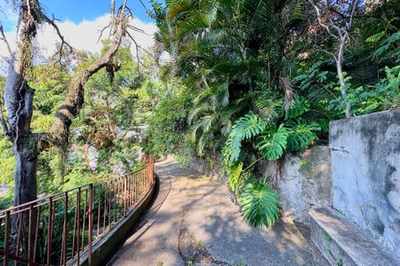 Casa à venda com 150m², 4 quartos e sem vagaÁrea externa