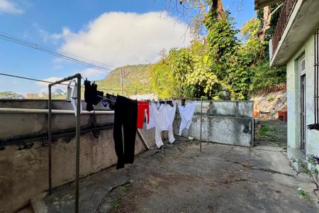 Casa à venda com 150m², 4 quartos e sem vagaLavanderia